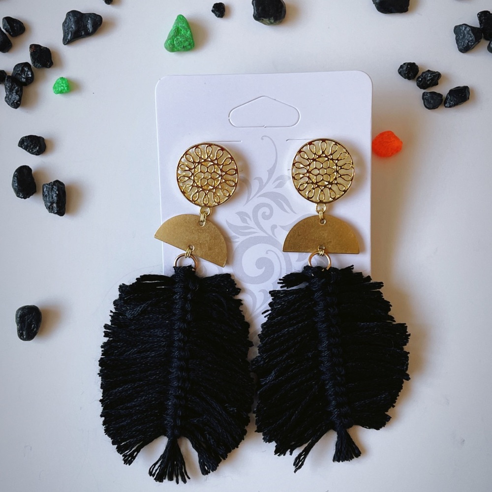 Handmade earrings - Picture 2 of 3